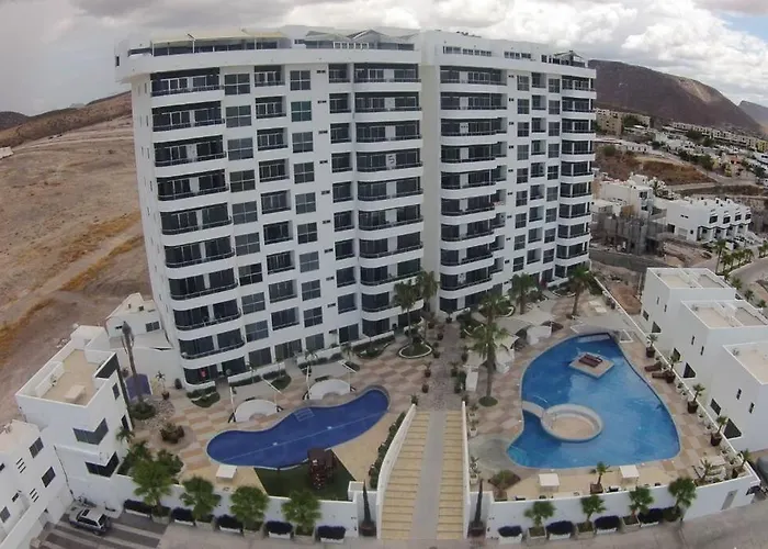 Condo En Torres Cantera De 2 Recamaras 2 1/2 Banos